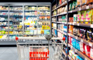 Consumo das classes C, D e E nos supermercados aumenta em 61% na última década